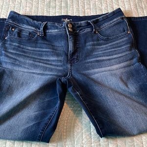 Maurices everflex mid-rise flare jeans 16 x-short